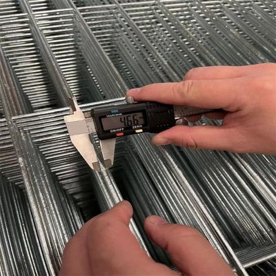 Hot Dip Galvanized 3D geschwungen geschweißte Farm Garten Drahtnetz Zaunplatten