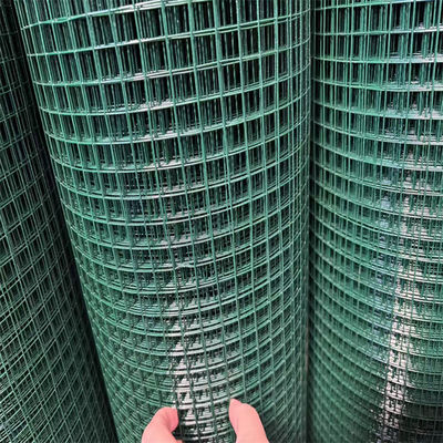 Großhandel Euro Outdoor Garten PVC beschichtete Drahtnetze Rollen Geschweißtes Drahtgewebe